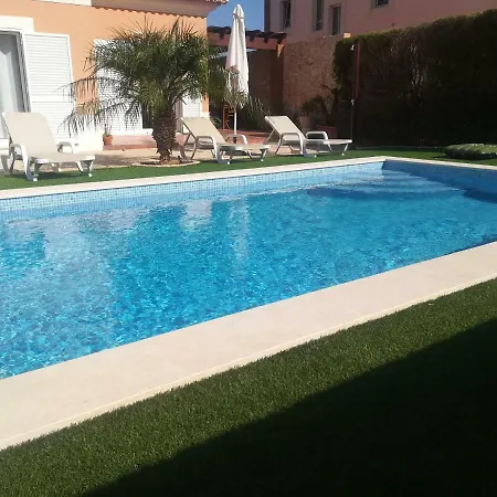 Guest house Casa Lusa - Vila Privada Com Piscina *