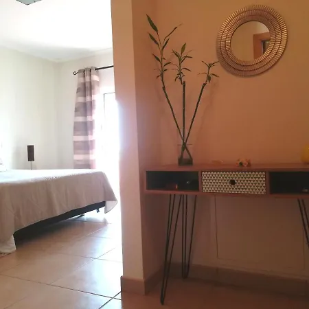Casa Lusa - Vila Privada Com Piscina Pensjonat